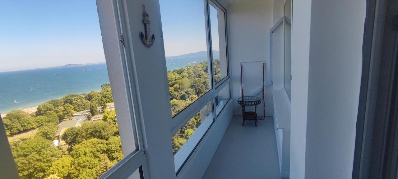 Appartamento Sea View Flora Burgas Esterno foto